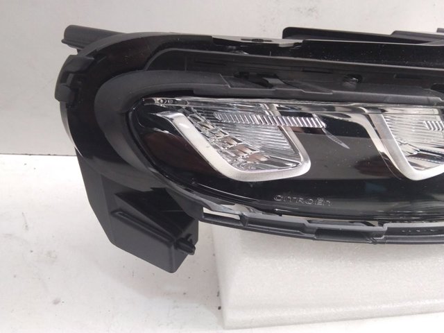 9822790280 Peugeot/Citroen Ходові вогні, праві