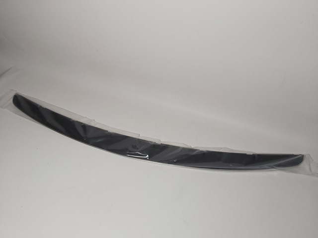 Накладка бампера заднього, верхня захисна (сходинка-підніжка) на Opel Insignia (G09)