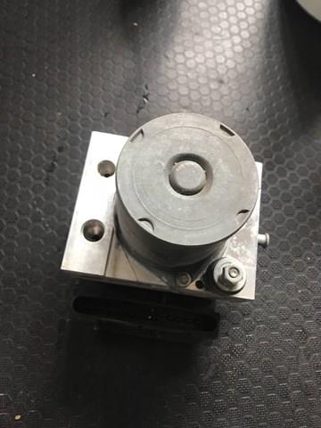  265950472 Land Rover