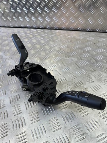 255606RR5A Nissan/Infiniti Перемикач підрульовий
