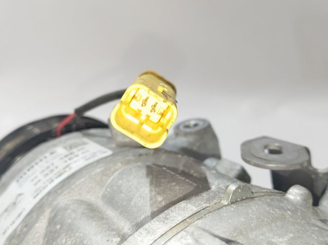 9833718880 Peugeot/Citroen Компресор холодоагенту
