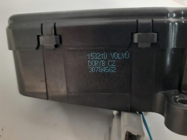 Замок кришки багажника Volvo 30784562