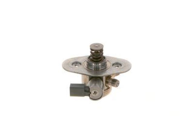 Насос паливний високого тиску Bosch 261520147 ціна, від 134.69 USD