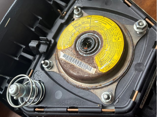 Купити 569004R100HZ Hyundai/Kia Подушка безпеки водія
