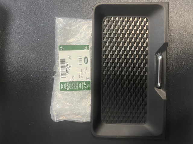 LR129321 Land Rover Декоративна накладка центральної консолі