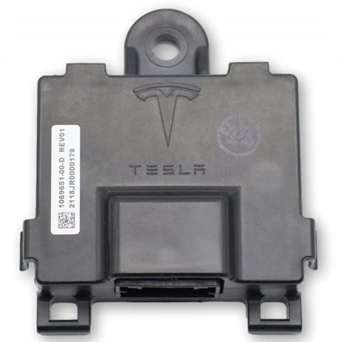 106965100D Tesla 