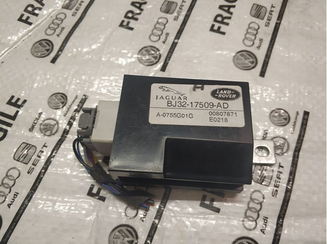  Land Rover BJ3217509AD ціна, від 7.92 USD