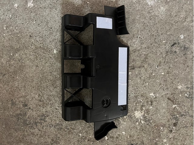 Tesla 147096300B