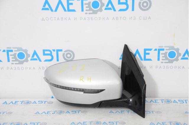 Праве бічне дзеркало Nissan/Infiniti 963015AA2A ціна, від 22.62 USD