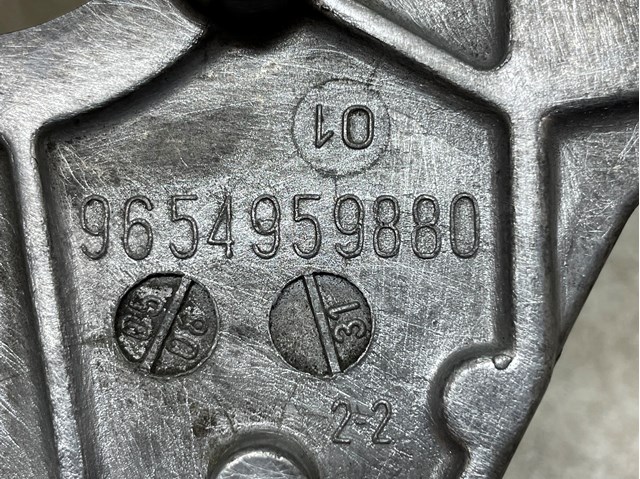 9654959880 Ford 