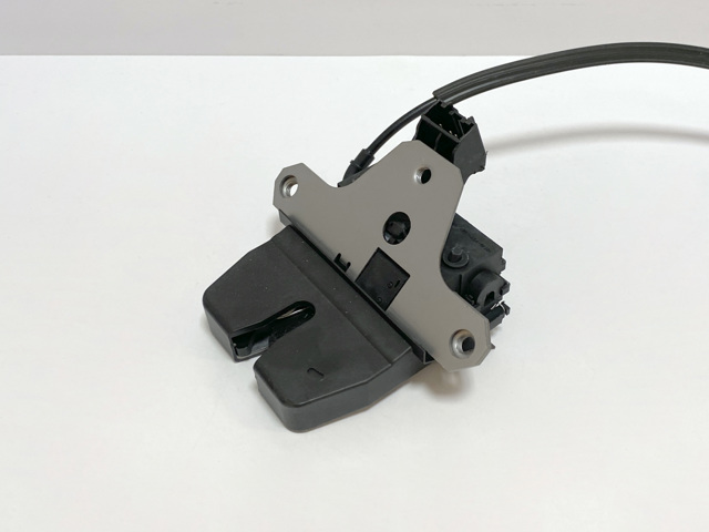 Замок багажника HBE2920 Hotaru