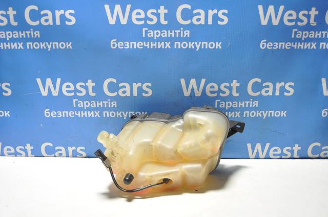 Бачок системи охолодження LR060349 Land Rover