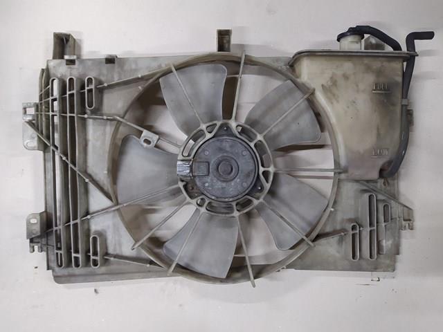 Вентилятор/крильчатка радіатора охолодження, лівий Toyota Corolla (E12) (Тойота Королла)