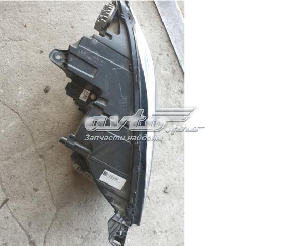 Фара Volvo 32228686