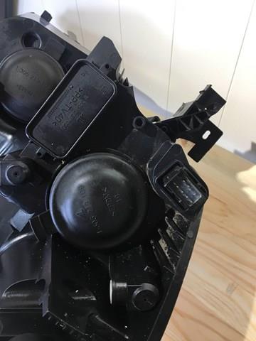 Основна фара в зборі ліва General Motors 13260844 ціна, від 161.97 USD