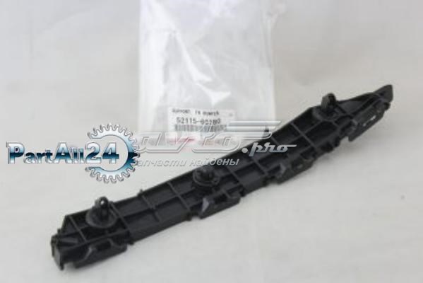 5211560180 Toyota Кронштейн бампера переднього, правий