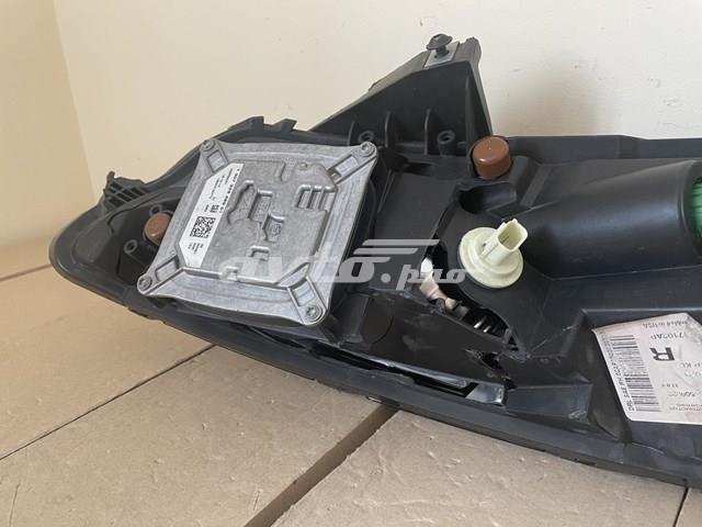 Фара правая Chrysler 68157102AP ціна, від 126.69 USD