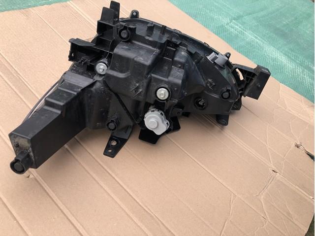 Купити KB8N51031H Mazda Права блок фара