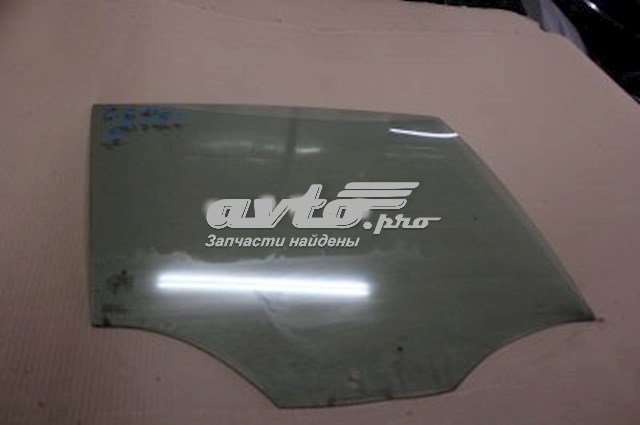 Скло заднє праве XYG GS7411D304 ціна, від 20.27 USD