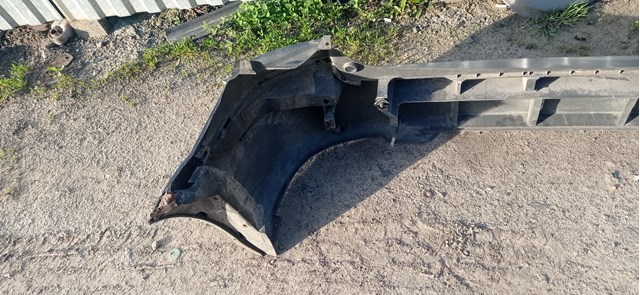 Бампер задній Mazda C10050221