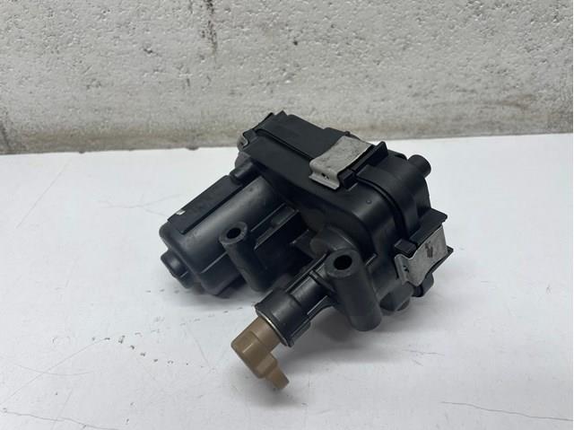 Впускний колектор 55566258 General Motors