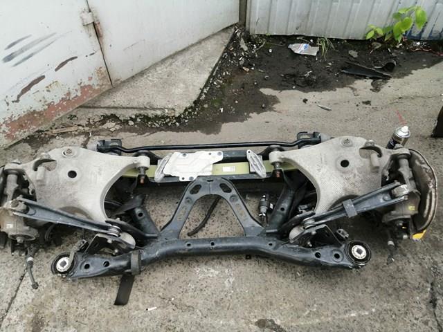 Балка задньої підвіски поперечна Volvo 32283998 ціна, від 43750 UAH