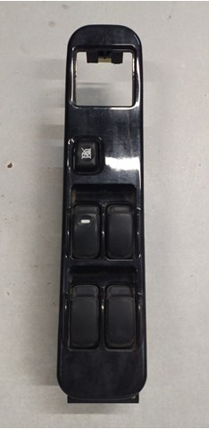 8608A048 Mitsubishi 