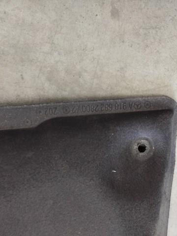 A9106822800 Mercedes Утеплювач капота