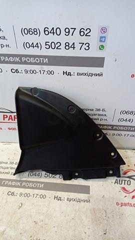 KPF256114 Mazda повітропровід радіатора