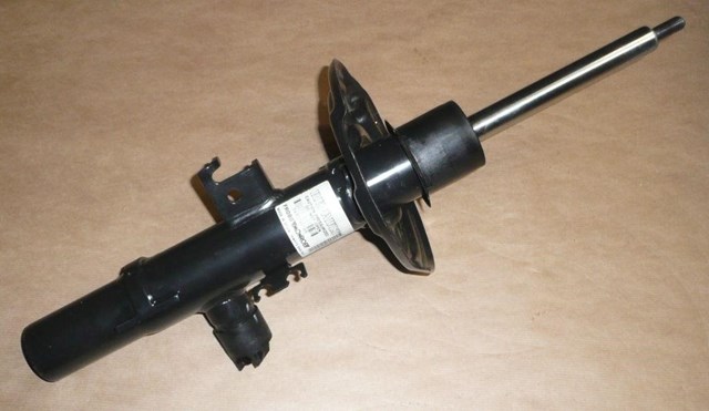Стійка передня права Renault (RVI) 543029516R