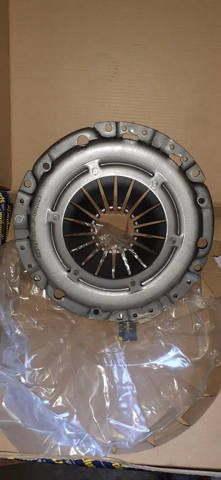 3020008321 Ssang Yong Натискний диск зчеплення