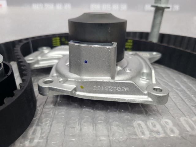 Купити 259156761R Renault (RVI) 