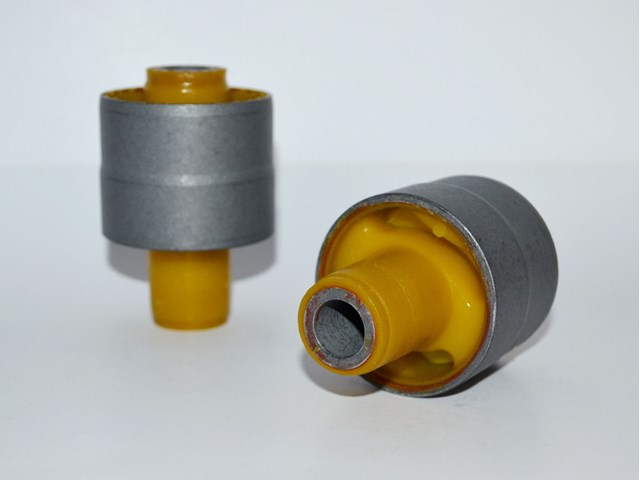 Подушка (опора) двигуна, задня (сайлентблок) Caster RGF0931 ціна, від 7.18 USD