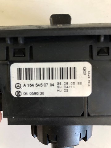 Купити A1645450704 Mercedes 