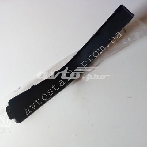 Накладка бампера переднього, права 0130072922C Tempest