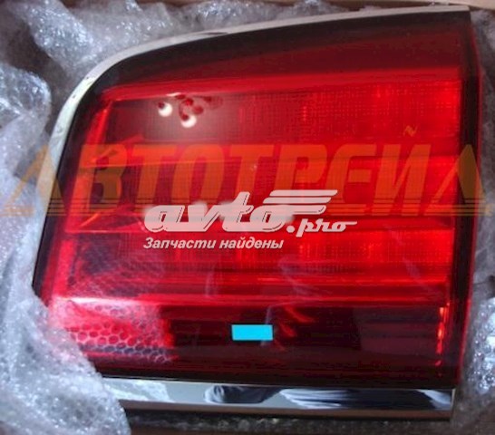 8158060220 Toyota Ліхтар задній правий, внутрішній