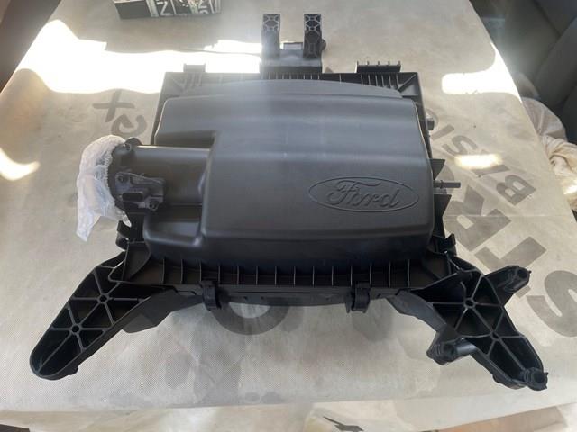 Корпус повітряного фільтра Ford 2369996 ціна, від 243.75 USD