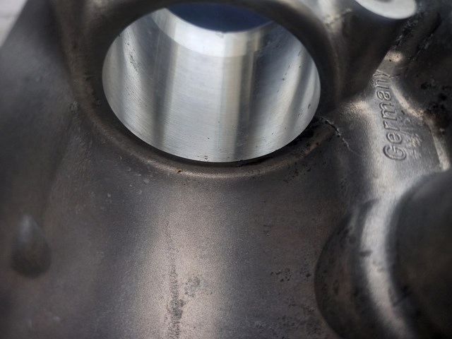Кришка клапанна VAG 036103475 ціна, від 184.72 USD