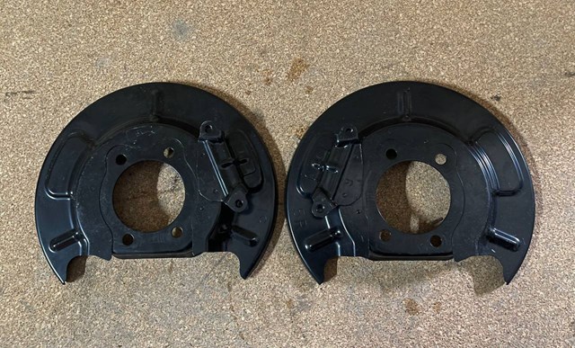 26290SJ010 Subaru Кожух гальмівного диска