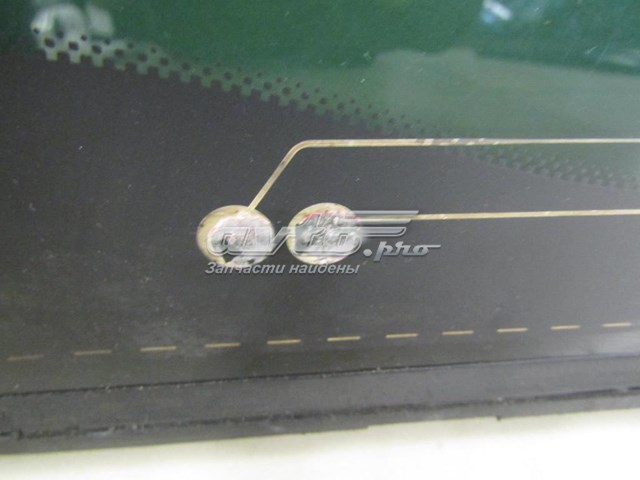 Скло багажного відсіку, праве на Opel Insignia (G09)