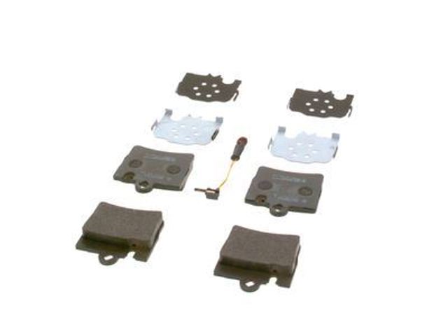 Задні гальмівні колодки Bosch 986424830 ціна, від 28.74 USD