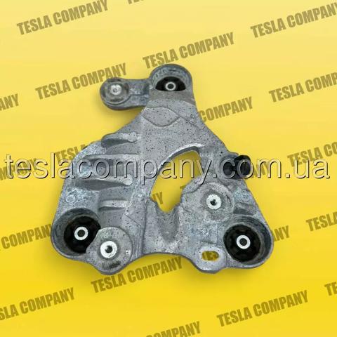  Tesla 111071100B ціна, від 19.00 USD