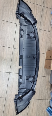 Кенгурятник Mercedes A2438854104 ціна, від 240.70 USD
