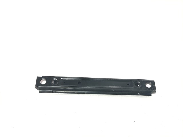 Рамка радіатора нижня Mitsubishi 5256C062 ціна, від 27.90 USD