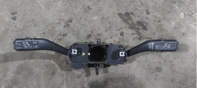  VAG 5C6953513 ціна, від 40.54 USD