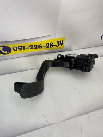  Renault (RVI) 8200672371 ціна, від 17.76 USD