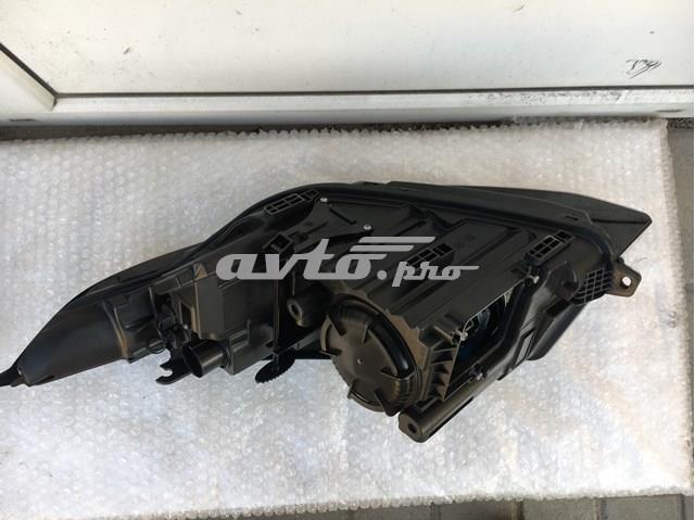 Основна фара - вставка Ford BJ3213W029EE ціна, від 456.05 USD