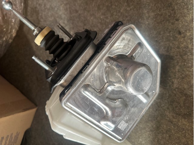 34515A0B143 BMW Підсилювач гальм вакуумний