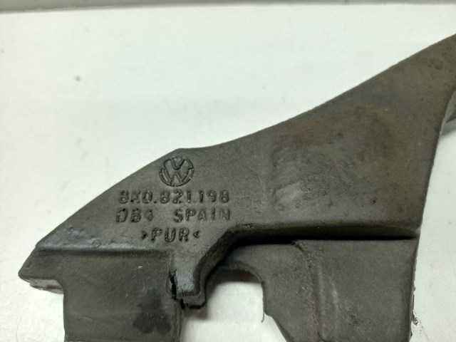 VAG 8K0821198 ціна, від 3.80 USD