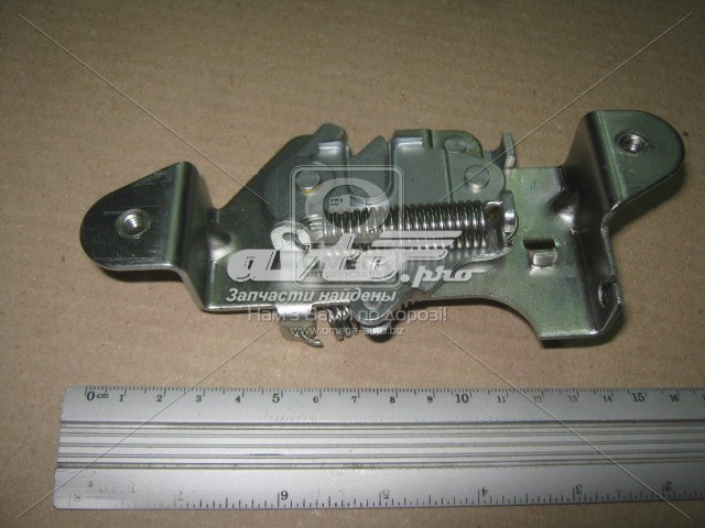 Замок кришки капота GAZ 21108406010